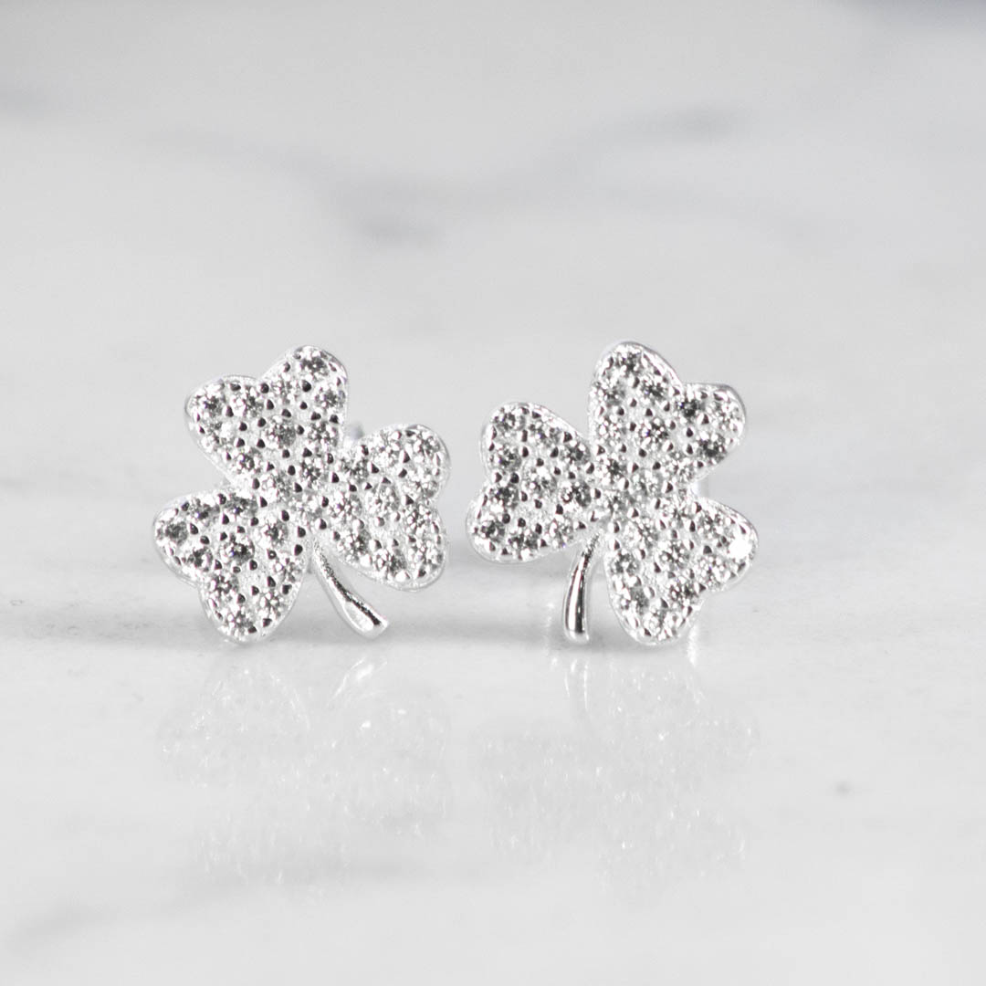 TOPO TREBOL FULL CIRCONES